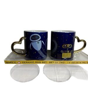 Disney park Pixar Wall-E & EVE Ceramic Mug Set with Heart Gold Handles